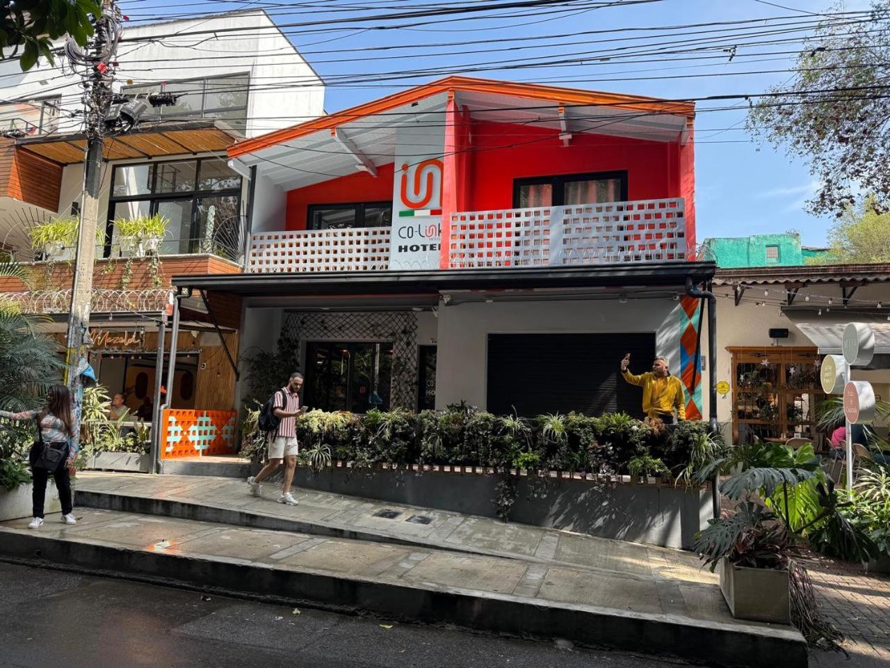 Colinkhouse Hotel Medellin Exterior photo